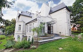 Versant Hotel & Spa