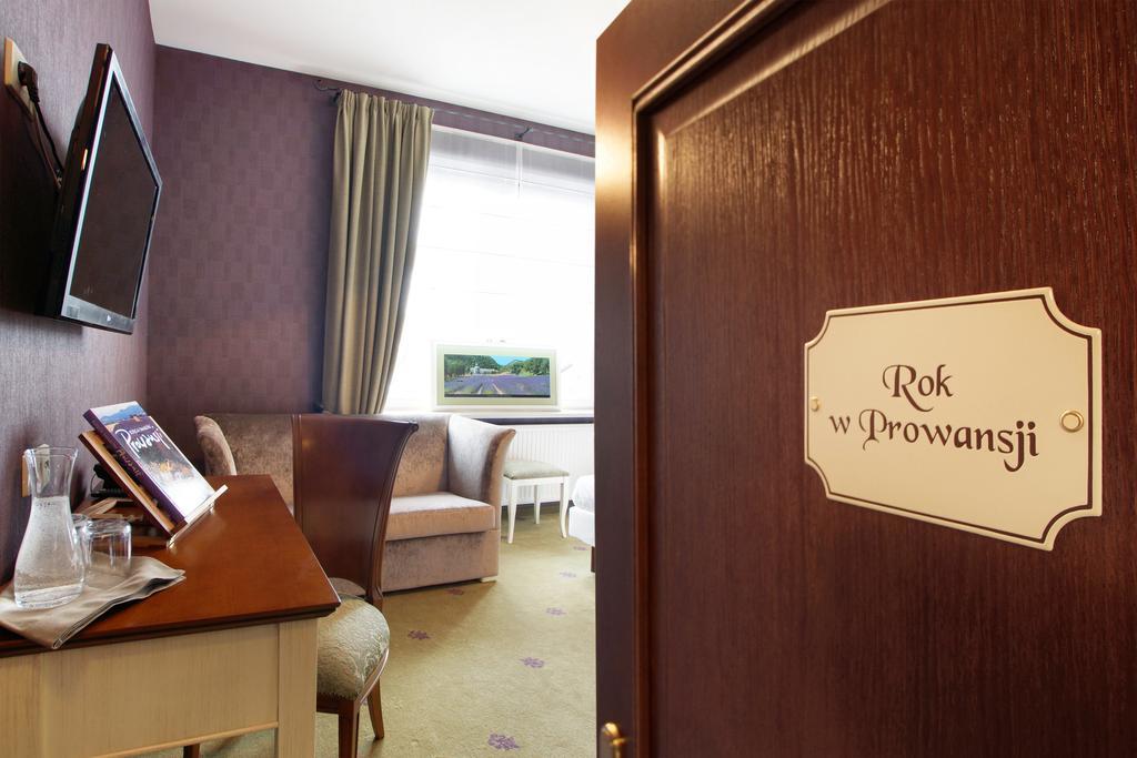 Versant Hotel & Spa Dzierzoniow Room photo