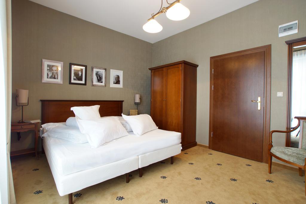 Versant Hotel & Spa Dzierzoniow Room photo
