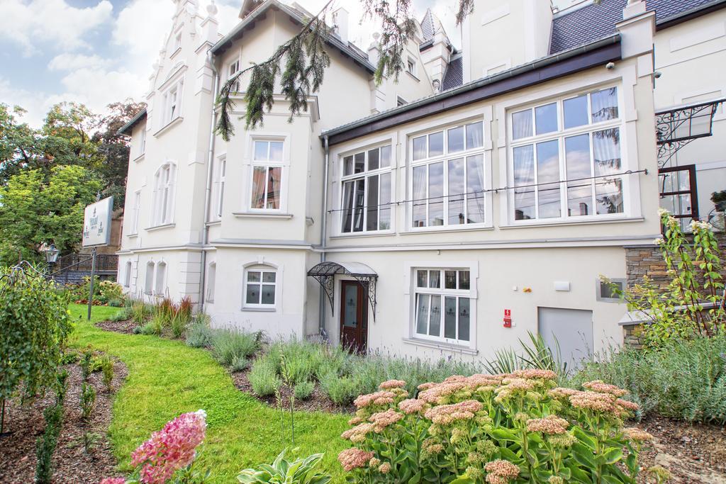 Versant Hotel & Spa Dzierzoniow Exterior photo